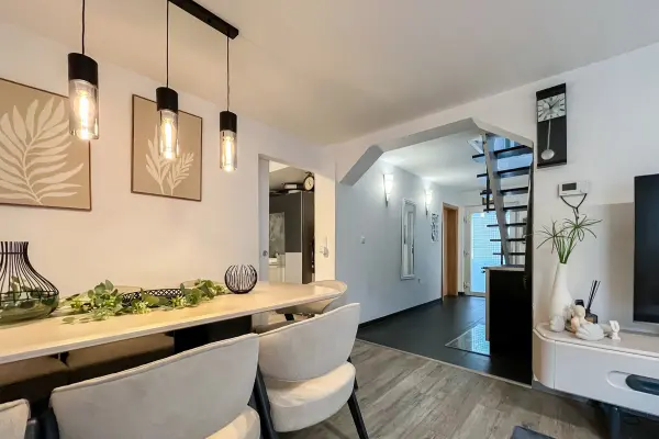 Teilansicht Essen Flurbereich